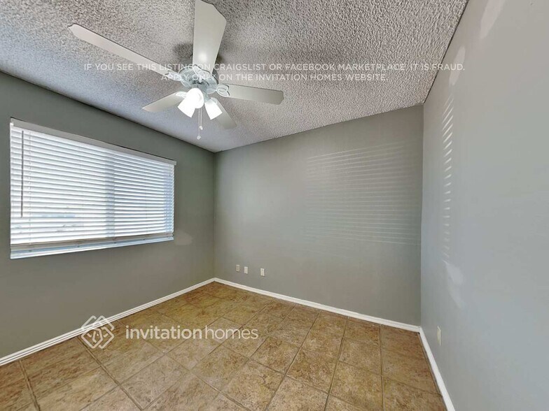 Building Photo - 17217 N 33rd Pl