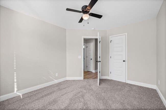 Building Photo - New Construction Three Bedroom!