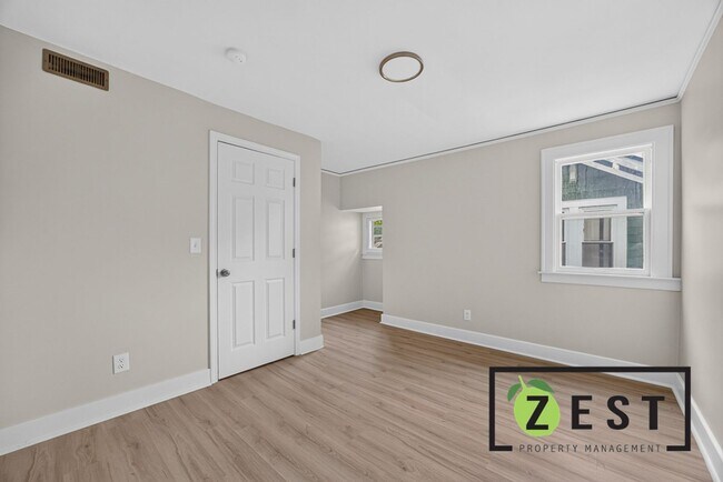 Building Photo - 12772 Griggs St