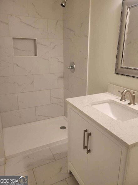 Building Photo - 2640 Bluffton Rd