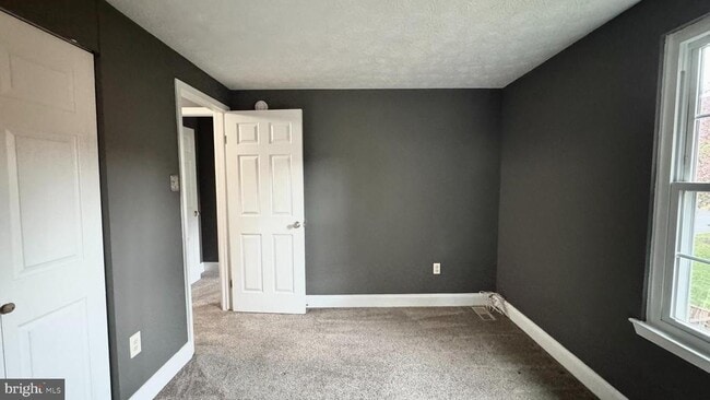 Building Photo - 8113 Mandan Terrace