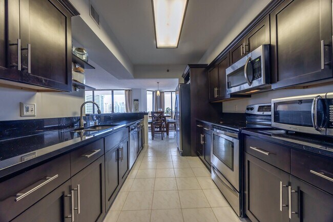Building Photo - 1401 S Ocean Blvd