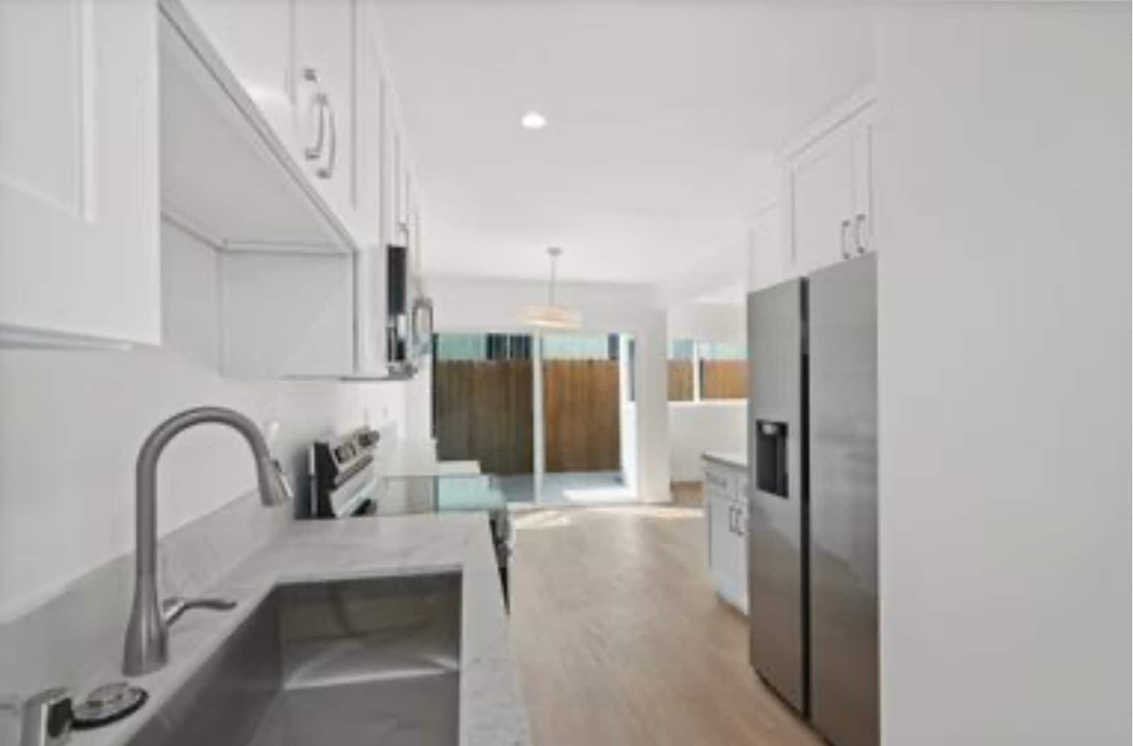 Building Photo - 2915 Hauser Blvd