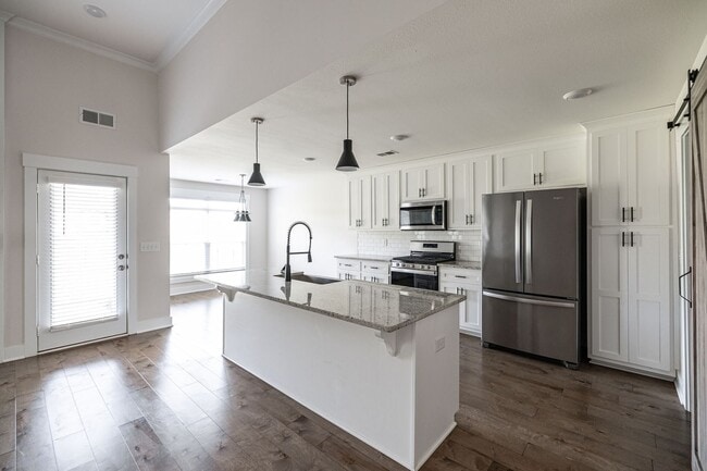 Building Photo - 905 Frog Gip Pond Ct