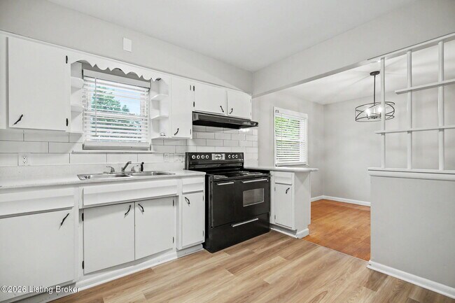 Building Photo - 3026 Klonway Dr