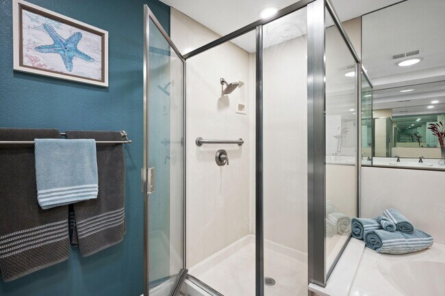 Building Photo - 69 Camino Arroyo N