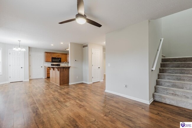 Building Photo - 212 Berkshire Ave