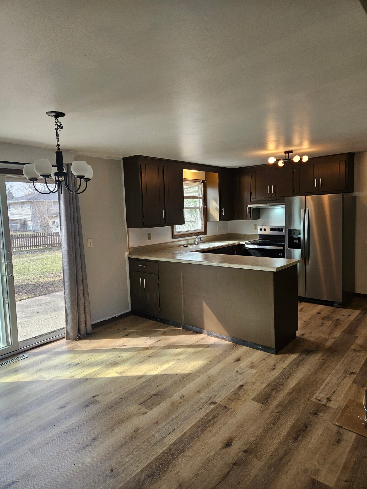 Building Photo - 3532 E River Dr