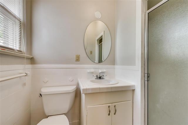 Building Photo - 4210 Normandy Ave