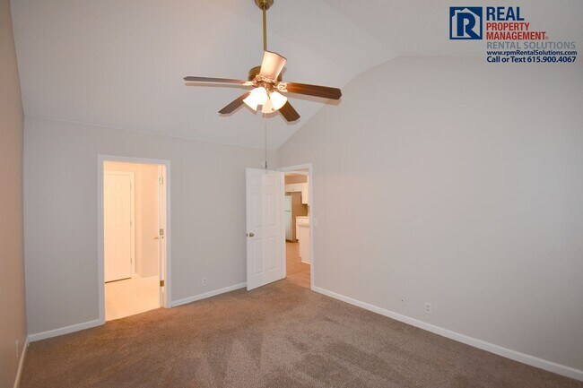 Building Photo - Adorable 3BD 2BA in north Murfreesboro w/ ...