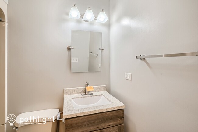 Building Photo - 1525 North Patton Avenue, Arlington Height...