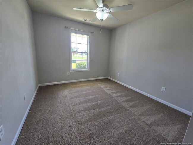 Building Photo - 5636 Nessee St