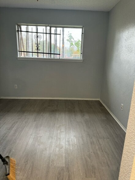 Building Photo - 12814 Greenshire Dr