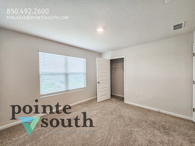 Building Photo - 5249 Peach Dr