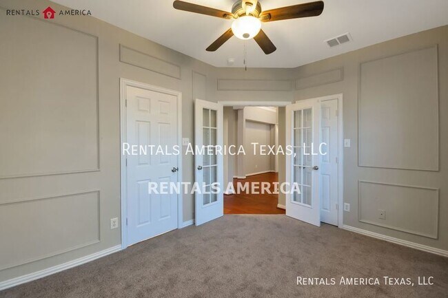 Building Photo - Villas at Suncreek, Allen! Beautiful 5 Bed...