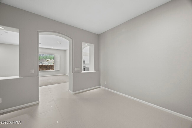 Building Photo - 16861 N 106th Way