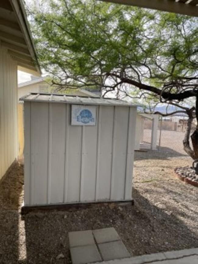 Building Photo - PENDING APPROVED APPLICATION!!!-No longer ...