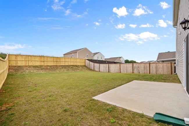 Building Photo - 340 Fenwick Dr