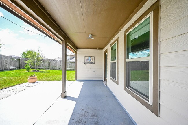 Building Photo - 18335 Stablewood Manor Trail