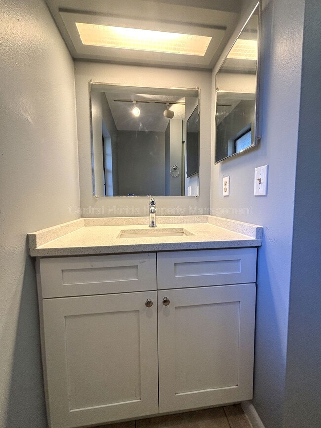 Building Photo - 12429 Sunshine Dr