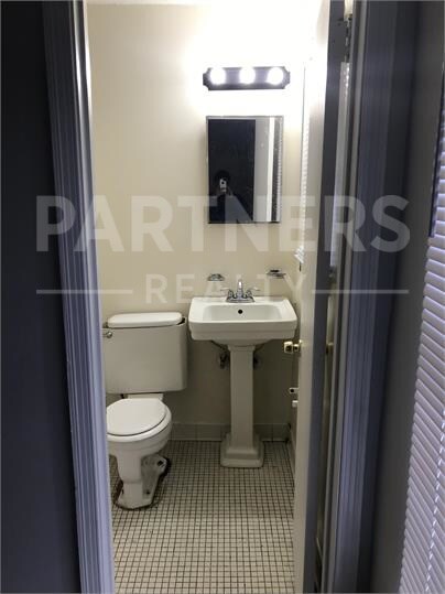 Building Photo - 508 Upton Rd