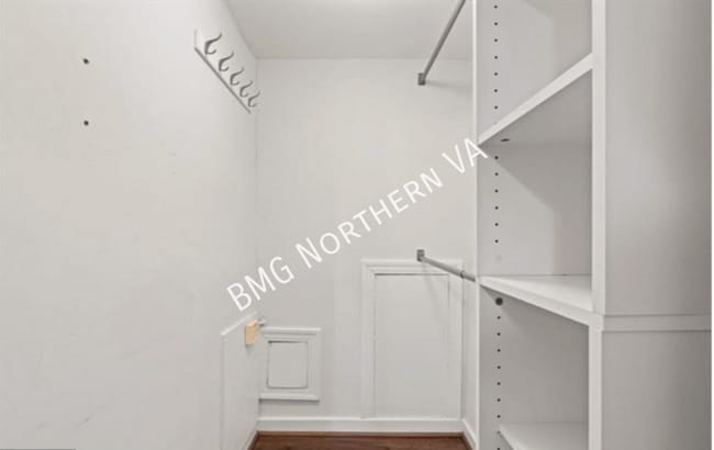 Building Photo - 2509 Arlington Blvd