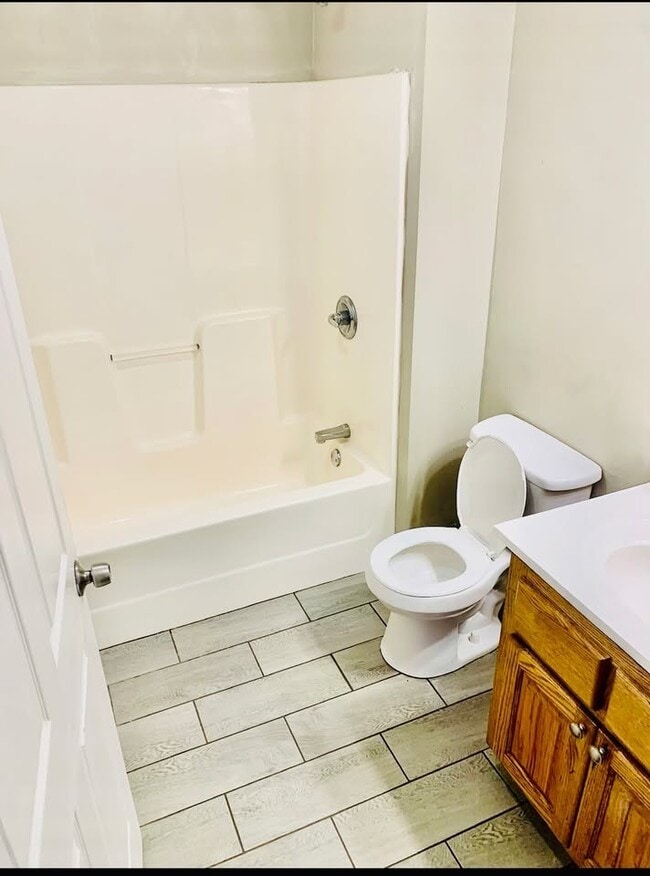 Building Photo - 4005 County Rd 34