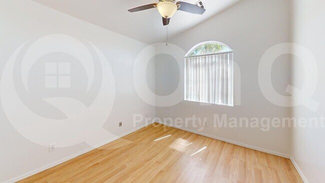 Building Photo - 9191 N Eaglestone Loop