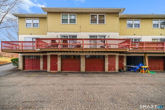 Building Photo - 171 Kinney St