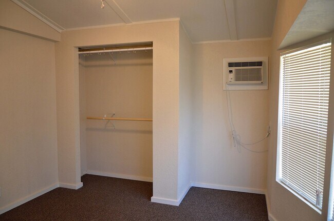 Building Photo - 10512 County Road 1020