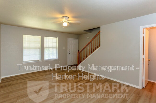 Building Photo - 1604 Inca Dr