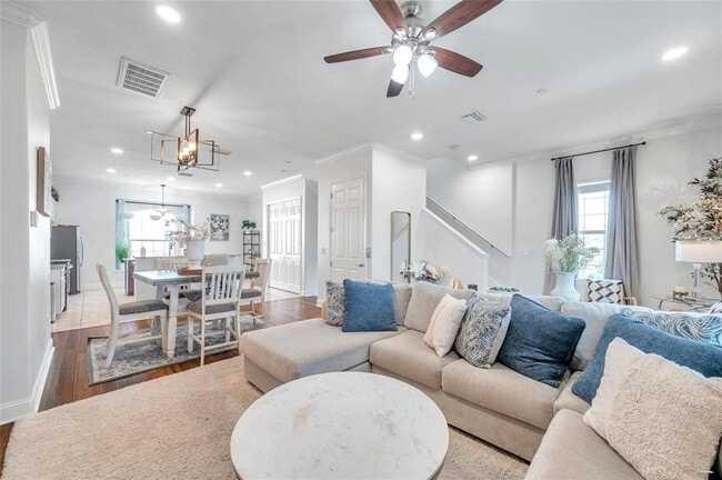 Building Photo - 10050 Bayou Grande