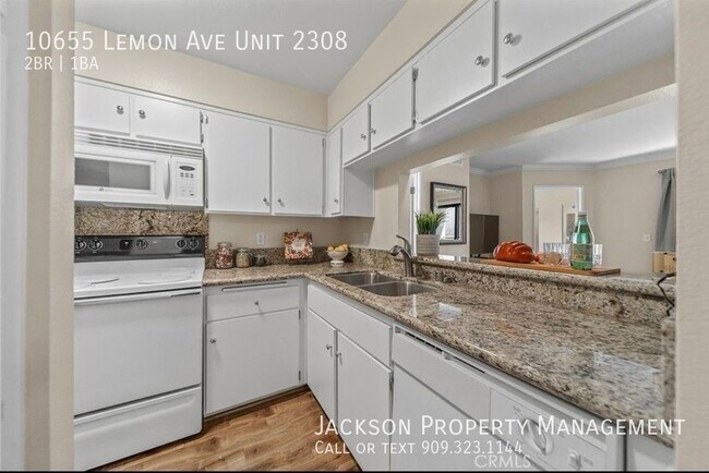 Building Photo - 10655 Lemon Ave