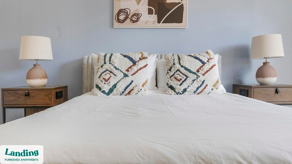 Building Photo - 1000 Forestview Dr