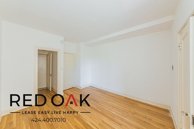 Building Photo - 3278 Wilshire Blvd