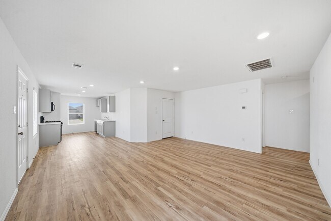 Building Photo - 26726 Wilderye Cv Ln