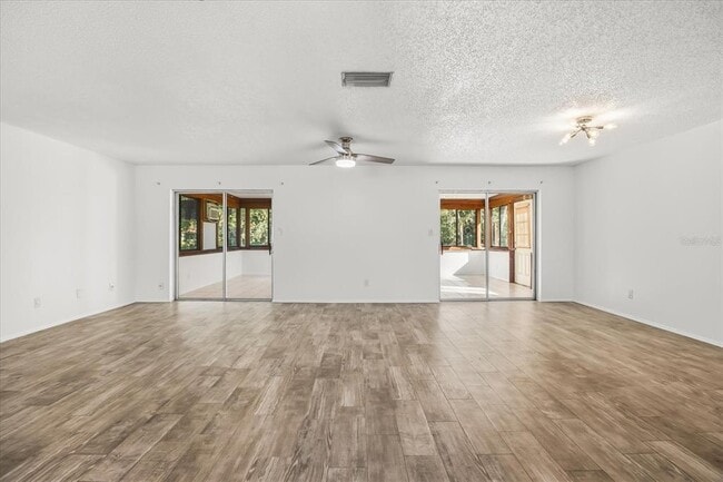 Building Photo - 10325 Marco Polo Dr