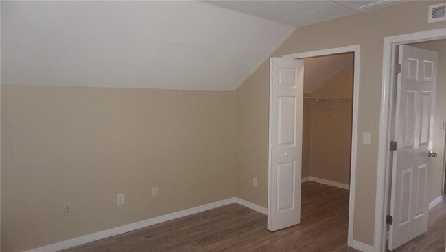 Building Photo - 1606 Delano Trent St