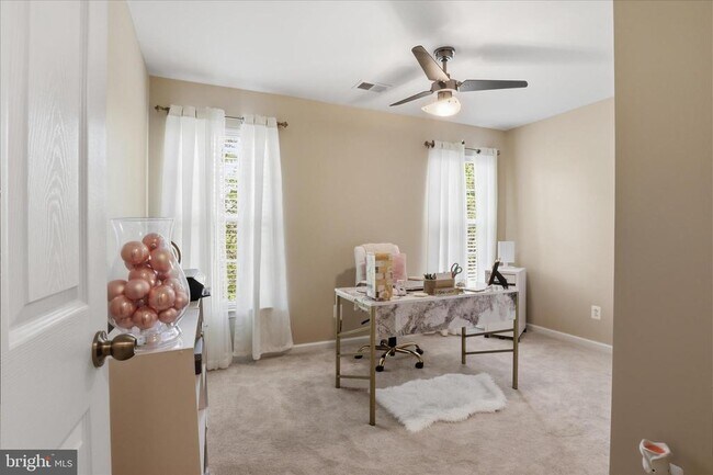 Building Photo - 45758 Winding Branch Terrace