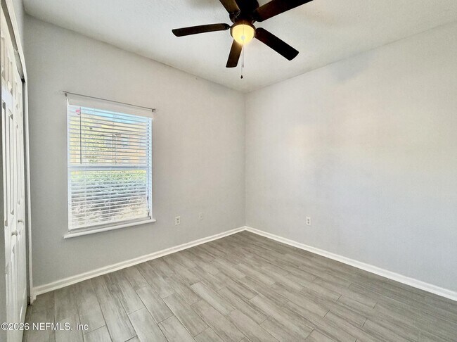 Building Photo - 6880 Skaff Ave