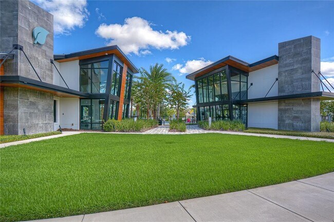 Building Photo - 15371 Caravan Ave