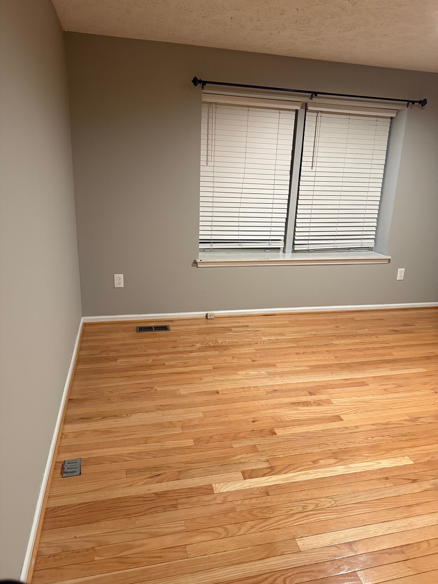 Building Photo - 12400 Morning Light Ter