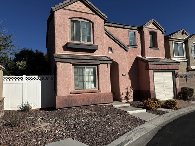 Building Photo - 7628 Belhurst Ave