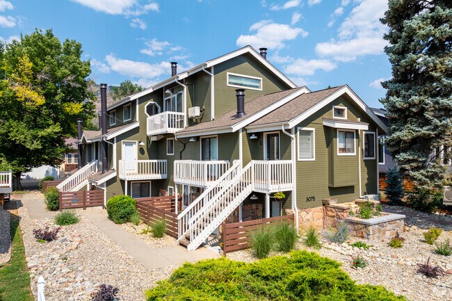 Building Photo - 3075 Broadway St