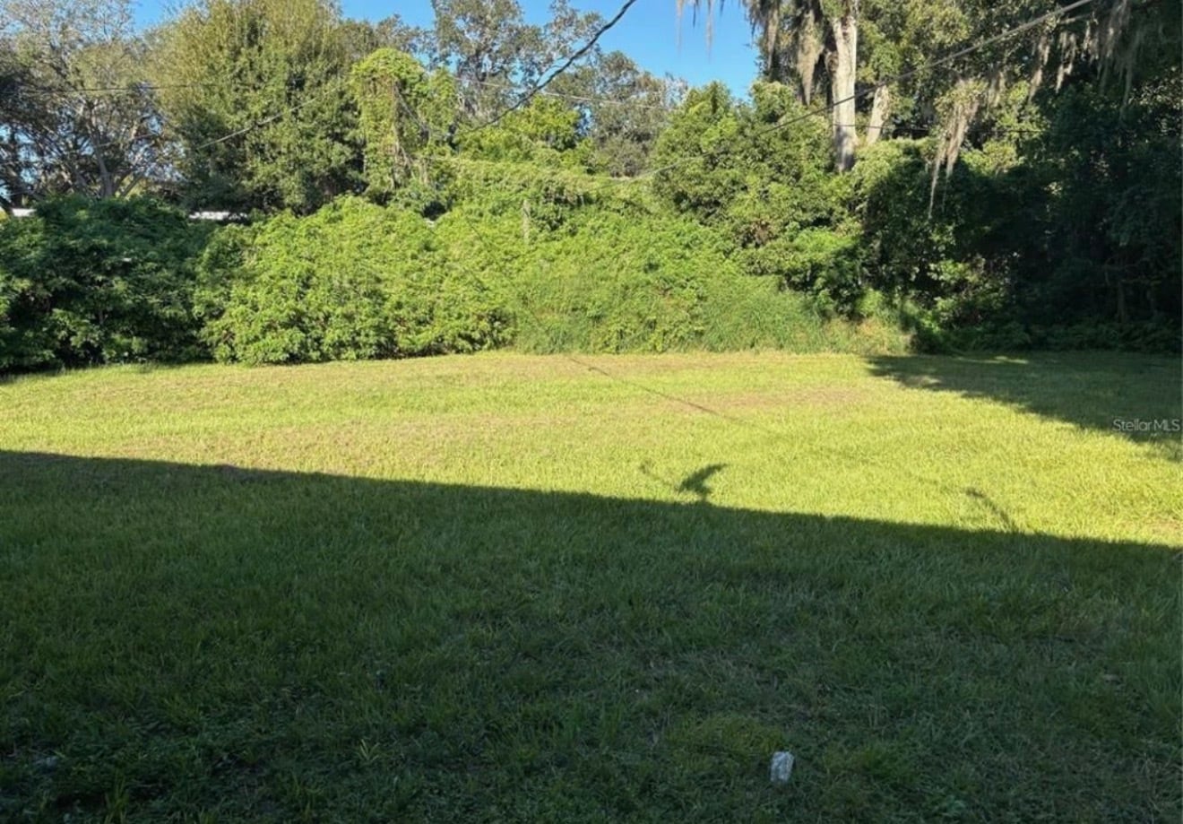 Building Photo - 830 Wooden Blvd