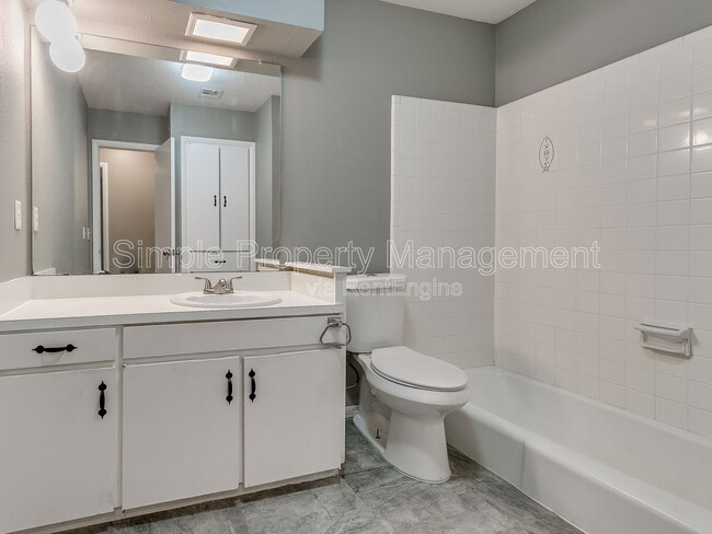 Building Photo - 3828 NW 64th St