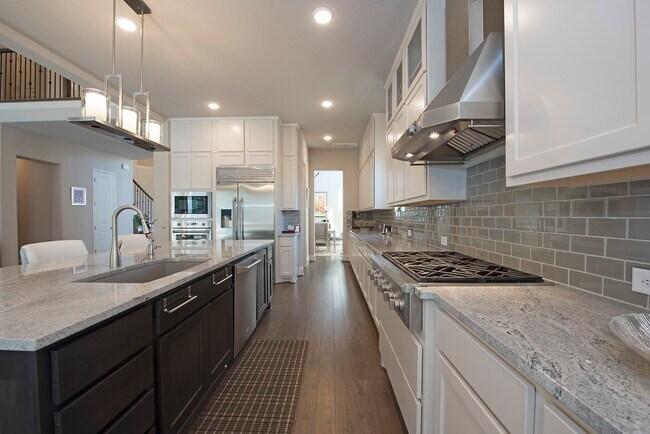 Building Photo - 7 Yellowstar Ct