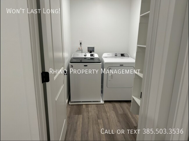 Building Photo - 429 N Northshore Dr