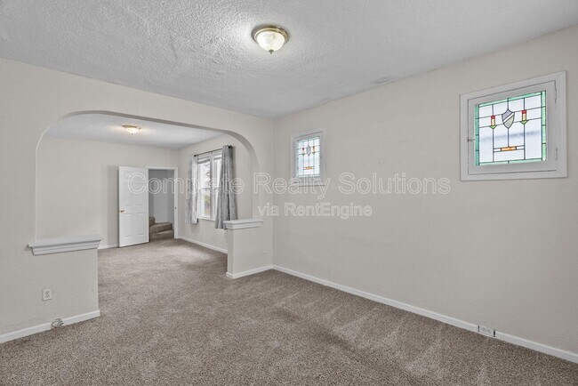 Building Photo - 4152 Wilmington Ave