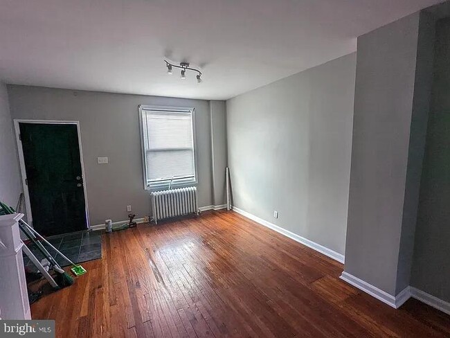 Building Photo - 3175 Tulip St